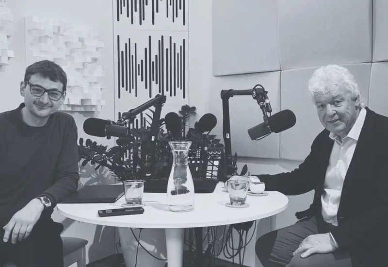 #118 „Kunst ist Zumutung“: Über Macht, Kulturpolitik, Personal und das Klavierspielen - mit Oliver Scheytt